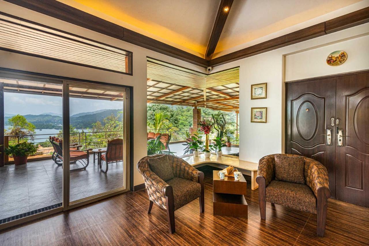 Ekam Lake House By Stayvista With Mountain & Lake Views, Outdoor Jacuzzi, Sauna, Modern Amenities & Kitchen Garden Pune Eksteriør billede